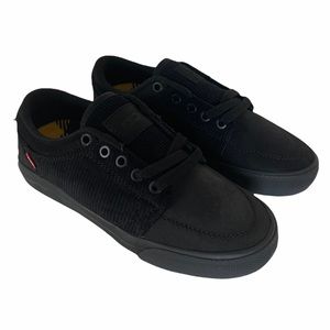 Globe Kids. Model GBKGS.  Size 2